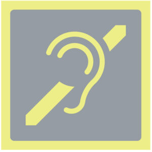 SINAL DE IDENTIFICAÇÃO DE ESPAÇOS - INSTALAÇÕES ONDE EXISTEM DISPOSIÇÕES ESPECIAIS PARA UTILIZADORES COM LIMITAÇÕES AUDITIVAS (F151) - Identificação de Espaços - Sinalização